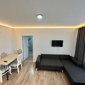 Golden Life Apart Otel